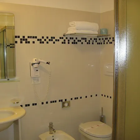 Zanhotel Centergross Hotel 4*