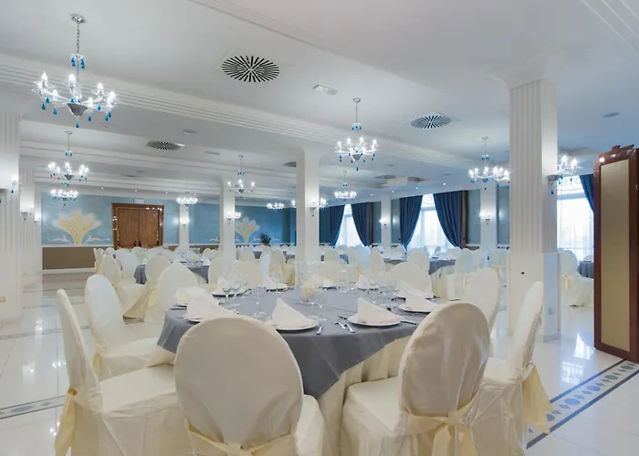 Zanhotel Centergross 4* Bentivoglio