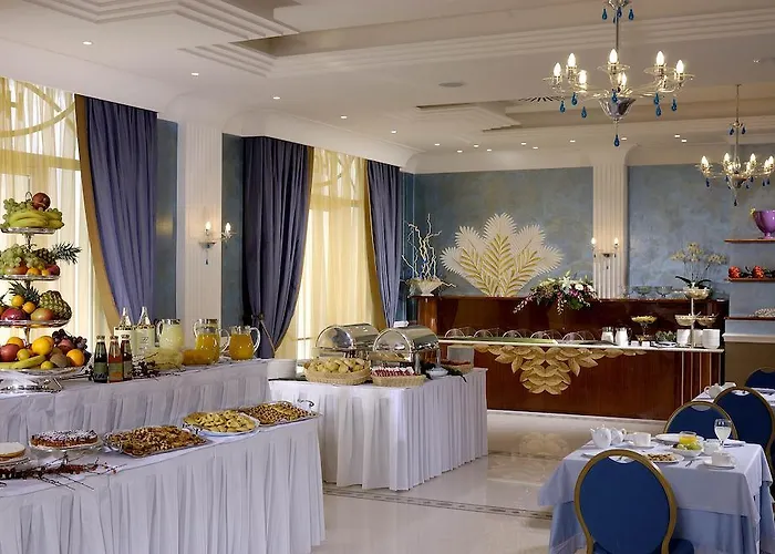 Hotel Zanhotel Centergross 4*