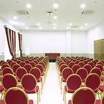 Zanhotel Centergross 4* בנטיבוליו
