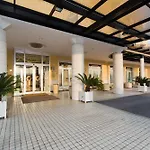 Zanhotel Centergross מלון