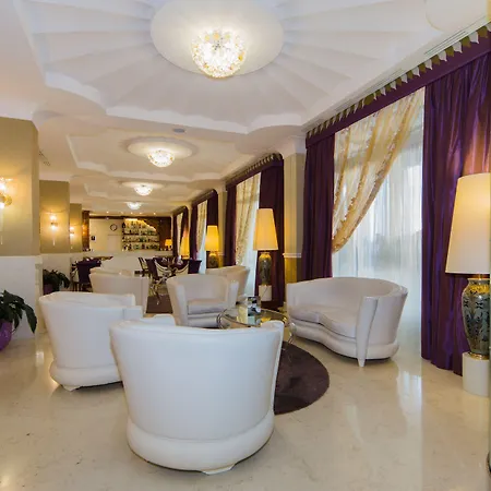 Zanhotel Centergross فندق بينتيفوليو