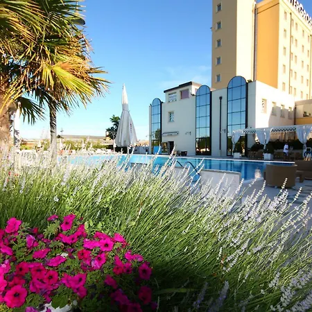 فندق Zanhotel Centergross بينتيفوليو