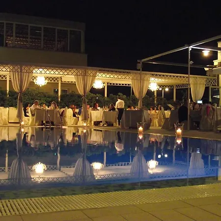 Zanhotel Centergross 4* Bentivoglio