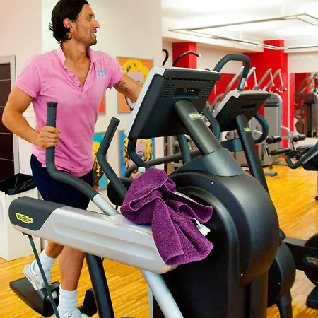 Zanhotel Centergross 4*