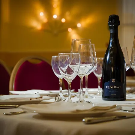 Zanhotel Centergross فندق