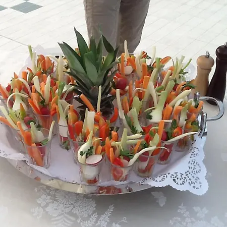 Zanhotel Centergross فندق 4*