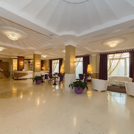 Zanhotel Centergross بينتيفوليو