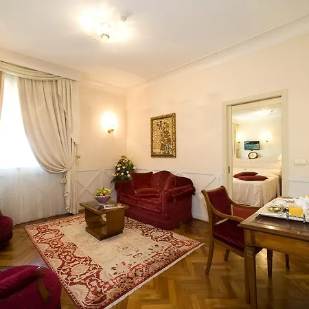 Hotel Zanhotel Centergross 4*