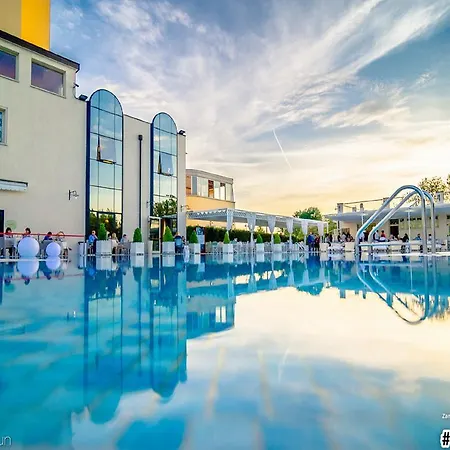 فندق Zanhotel Centergross بينتيفوليو