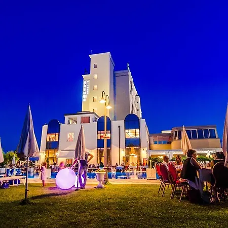 Zanhotel Centergross