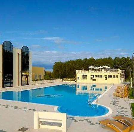 Hotel Zanhotel Centergross 4*