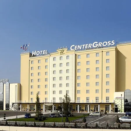 Zanhotel Centergross 4*