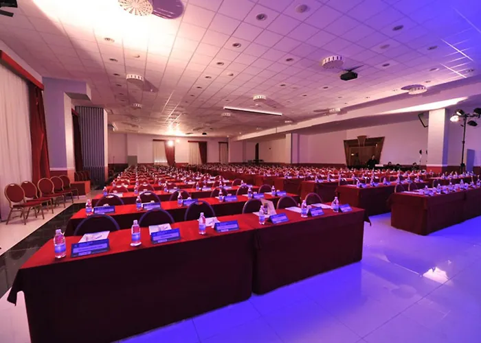 Zanhotel Centergross 4* Bentivoglio