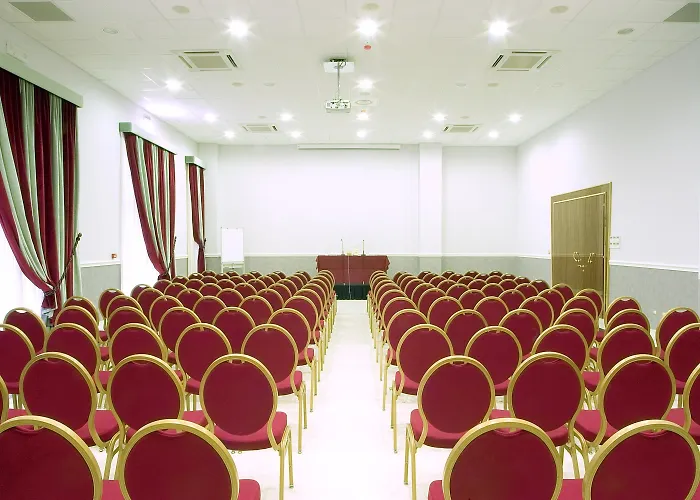 Zanhotel Centergross 4* Bentivoglio