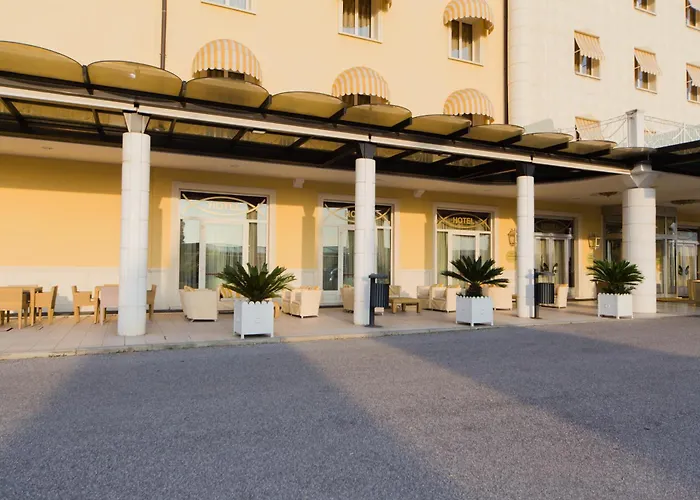 Zanhotel Centergross